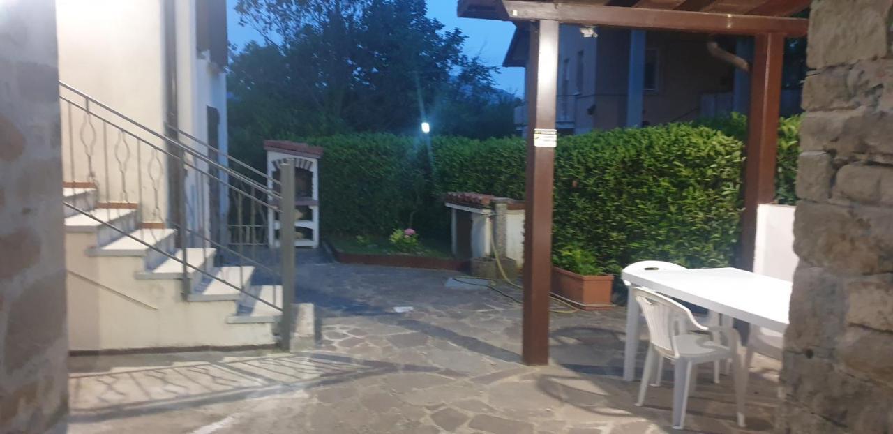 Casa Vacanze Mingos Lodio Di La Carpineta Exterior foto